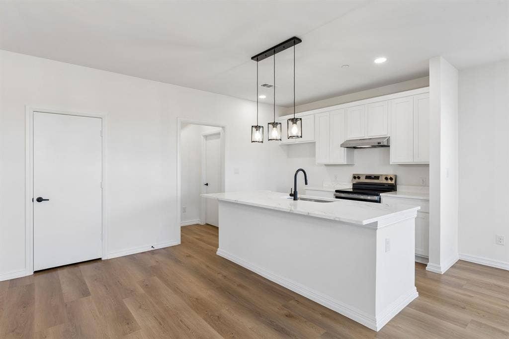 4457 Crescent Heights Road, Garland, TX 75043 4457 Crescent Heights Road, Garland, TX 75043