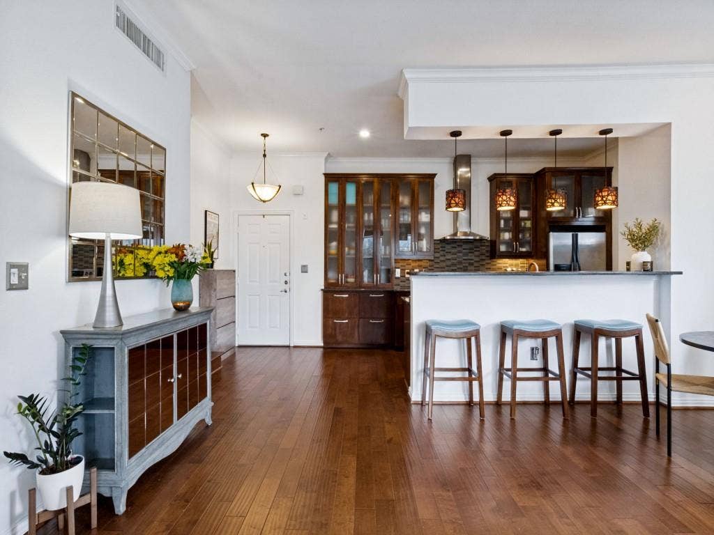 2305 Worthington Street, #206A, Dallas, TX 75204 2305 Worthington Street, #206A, Dallas, TX 75204