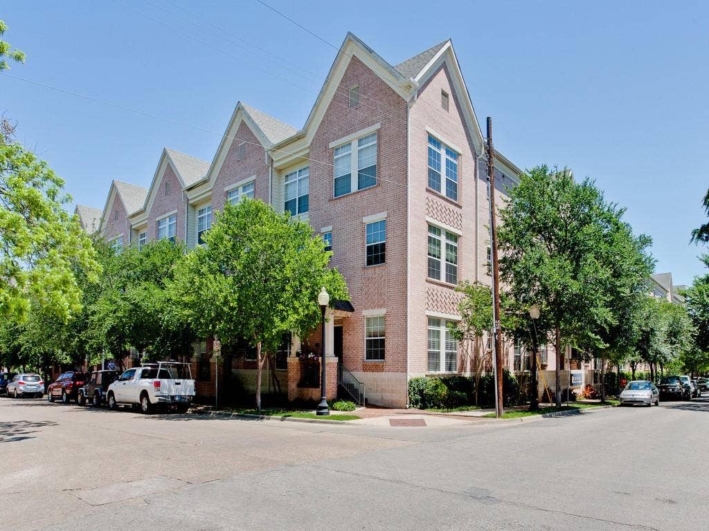 2305 Worthington Street, #206A, Dallas, TX 75204 2305 Worthington Street, #206A, Dallas, TX 75204