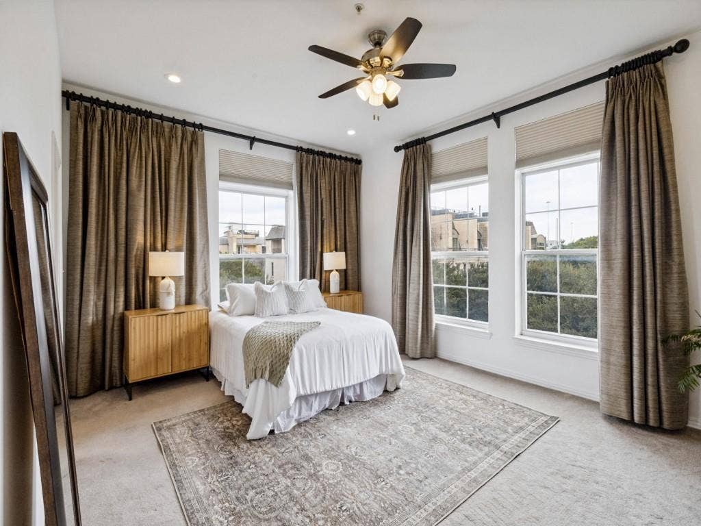 2305 Worthington Street, #206A, Dallas, TX 75204 2305 Worthington Street, #206A, Dallas, TX 75204