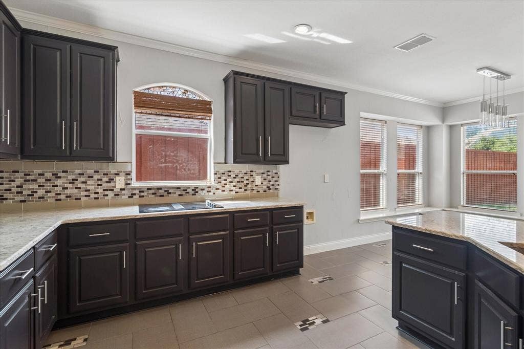 4661 Baldwin Lane, Plano, TX 75024 4661 Baldwin Lane, Plano, TX 75024