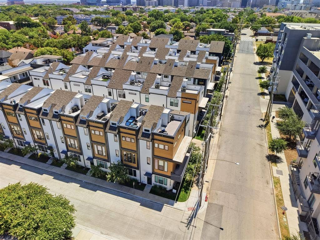 1525 Pecos, #102, Dallas, TX 75204 1525 Pecos, #102, Dallas, TX 75204