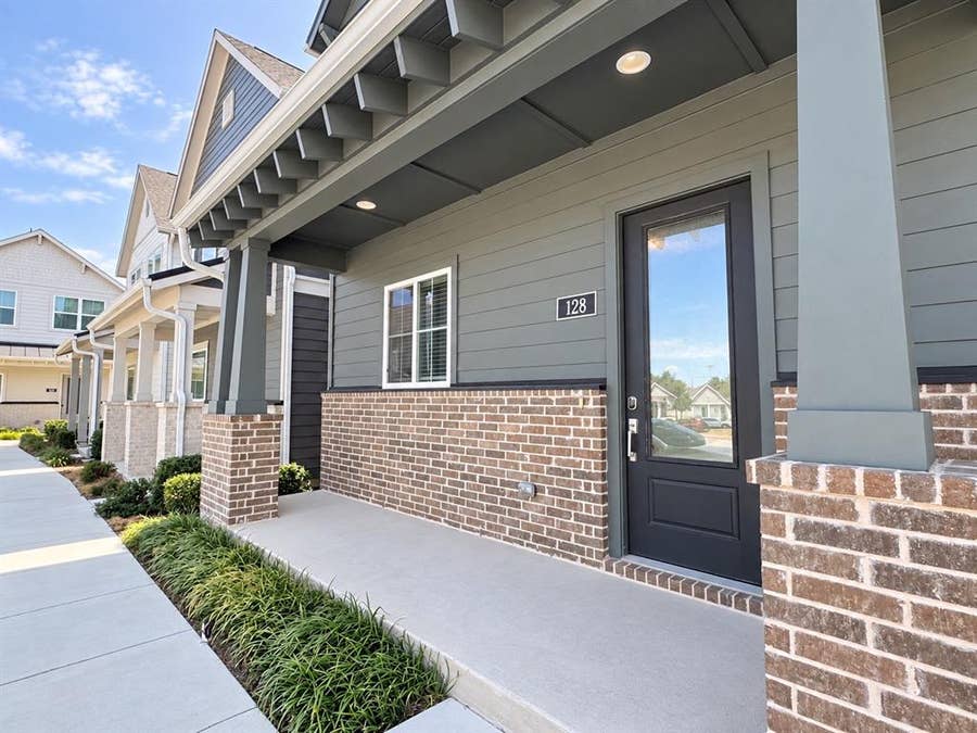 Property photo for 760 W Bedford Euless Road, #128, Hurst, TX