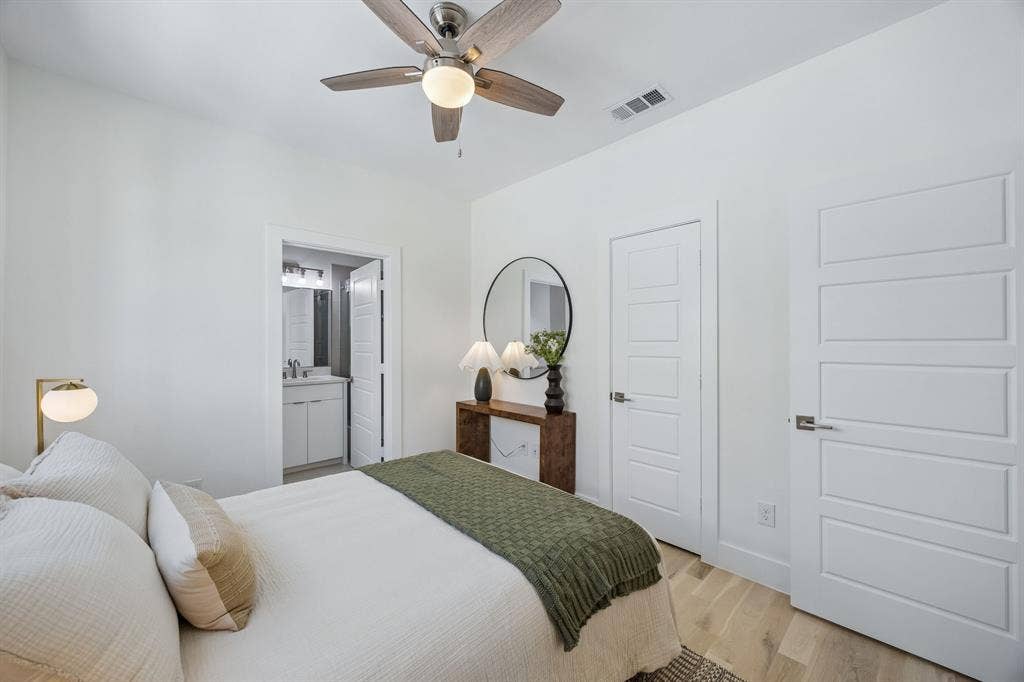 1917 Landon Lane, Dallas, TX 75204