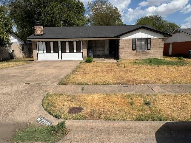 Property photo for 7208 Larchway Drive, Dallas, TX