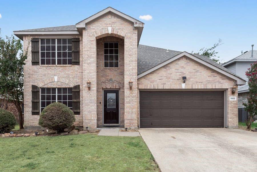 Property photo for 7602 Stanhope Lane, Arlington, TX