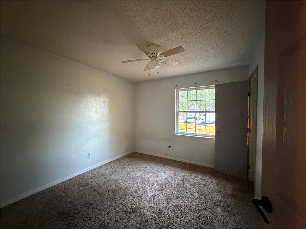 902 Milky Way, Garland, TX 75040