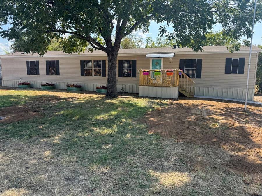 Property photo for 3510 Gerry Drive, Granbury, TX