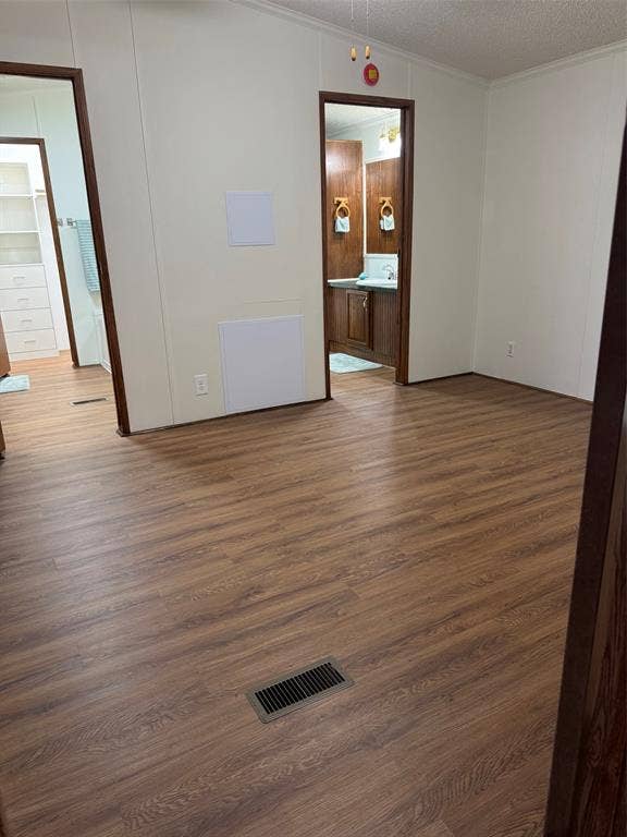 3510 Gerry Drive, Granbury, TX 76049 3510 Gerry Drive, Granbury, TX 76049