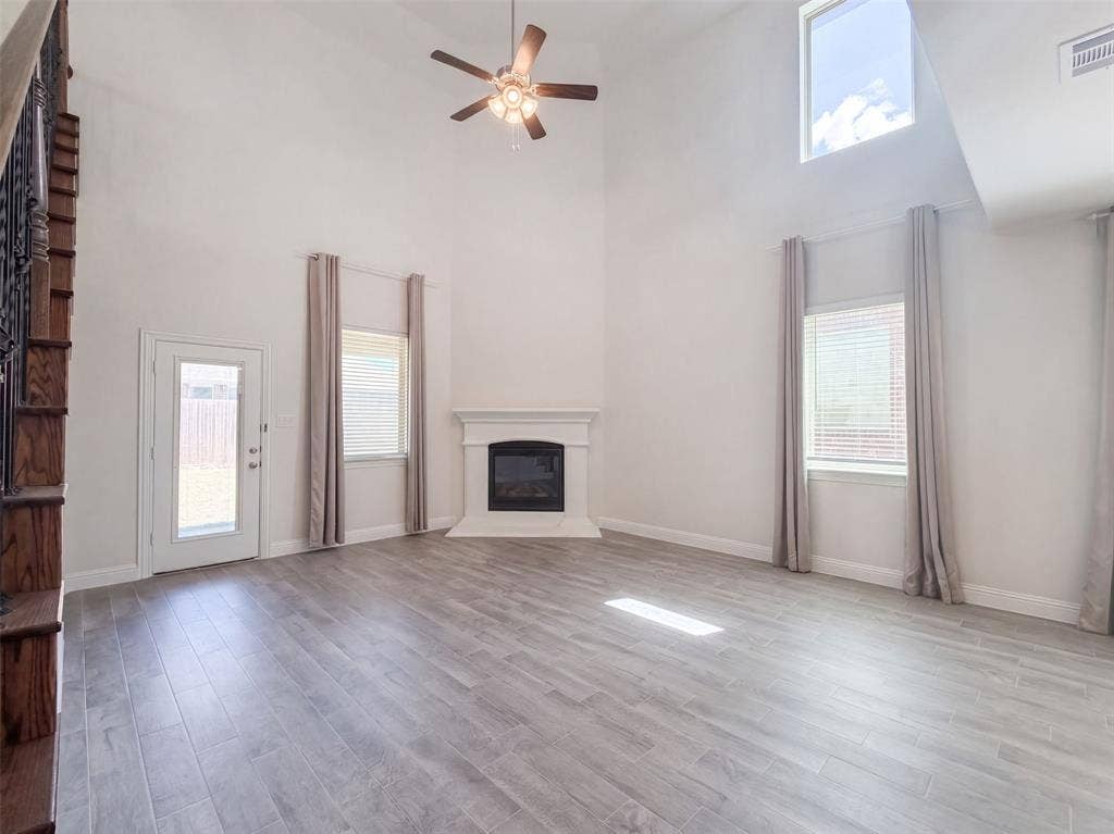 2929 Log Cabin Drive, Celina, TX 75009 2929 Log Cabin Drive, Celina, TX 75009