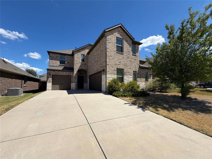 Property photo for 2929 Log Cabin Drive, Celina, TX