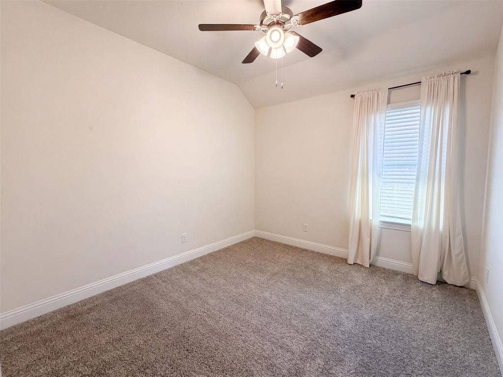 2929 Log Cabin Drive, Celina, TX 75009 2929 Log Cabin Drive, Celina, TX 75009