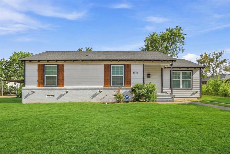 Property photo for 2406 Jennings Avenue, Dallas, TX