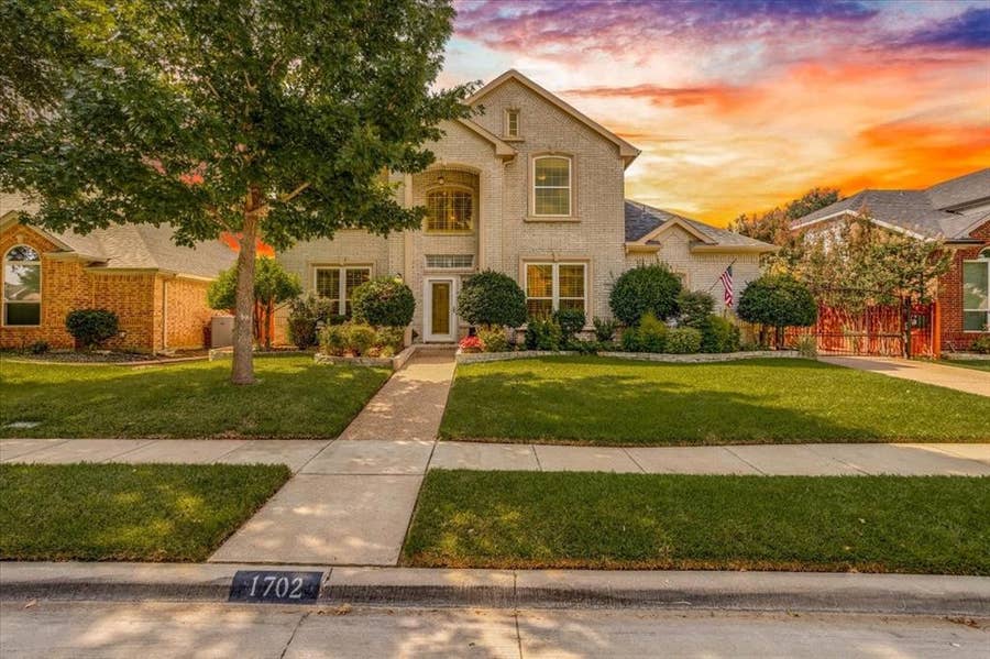 Property photo for 1702 Meridian Court, Keller, TX