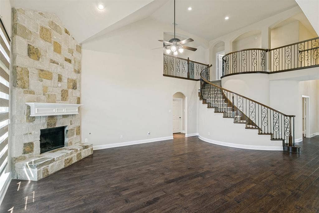 3604 Flowing Way, Plano, TX 75074 3604 Flowing Way, Plano, TX 75074