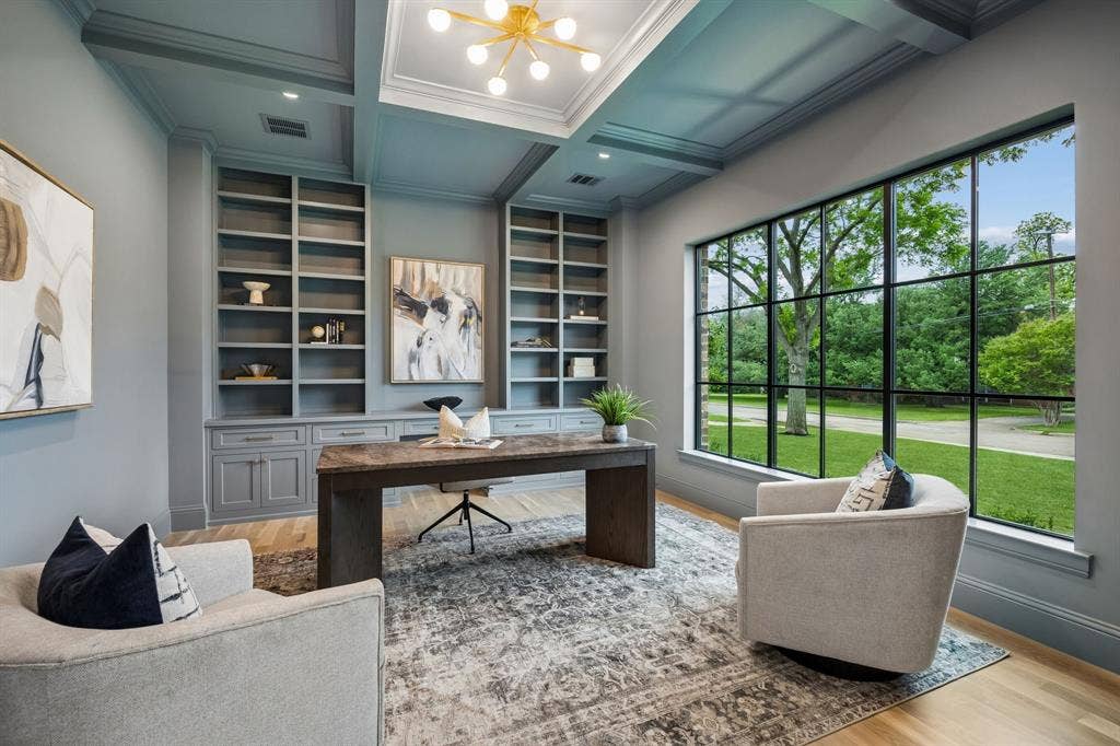 10128 Coppedge Lane, Dallas, TX 75229 10128 Coppedge Lane, Dallas, TX 75229