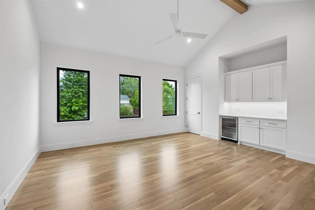 10128 Coppedge Lane, Dallas, TX 75229 10128 Coppedge Lane, Dallas, TX 75229