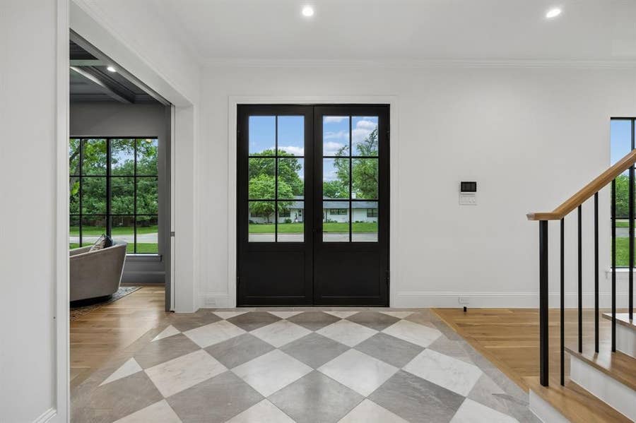 Property photo for 10128 Coppedge Lane, Dallas, TX