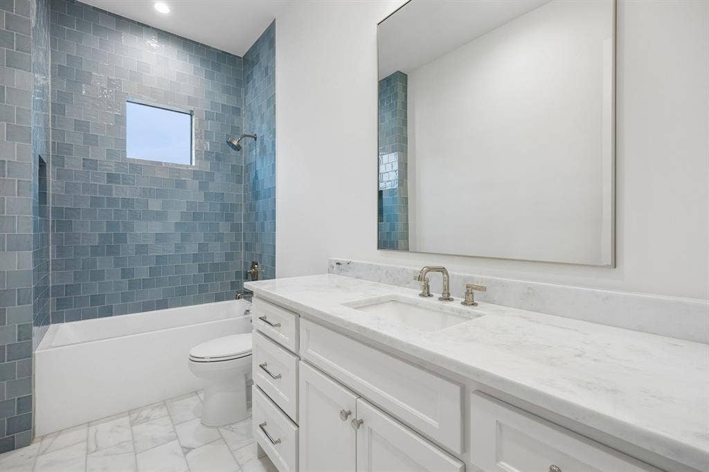 10128 Coppedge Lane, Dallas, TX 75229 10128 Coppedge Lane, Dallas, TX 75229