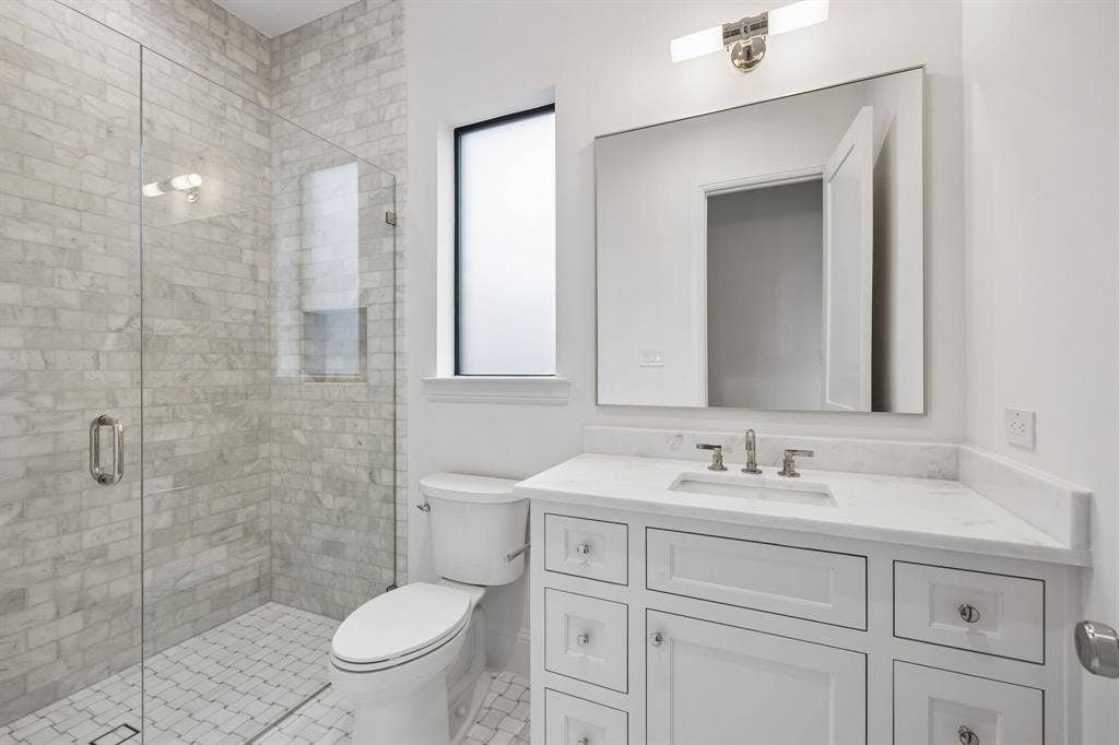 10128 Coppedge Lane, Dallas, TX 75229 10128 Coppedge Lane, Dallas, TX 75229