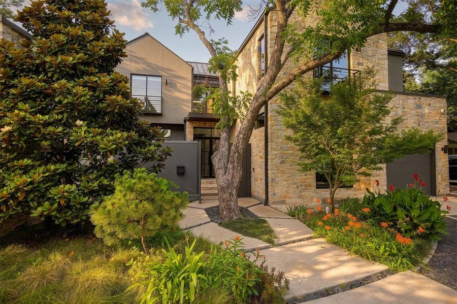 Property photo for 4323 Middleton Road, Dallas, TX