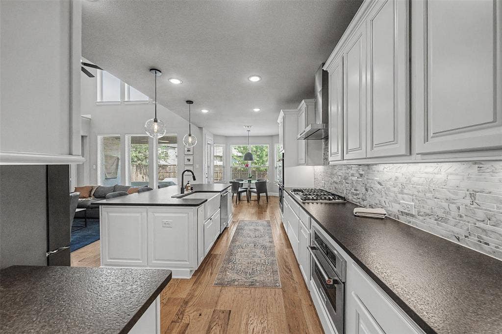 8229 Plumbago Way, Dallas, TX 75252 8229 Plumbago Way, Dallas, TX 75252