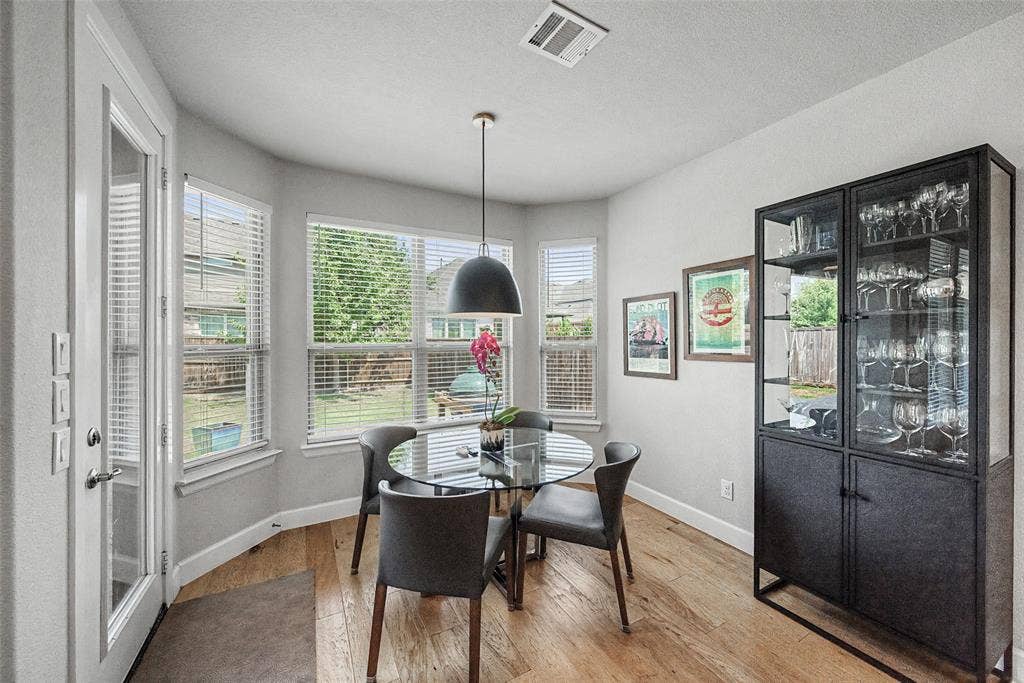 8229 Plumbago Way, Dallas, TX 75252 8229 Plumbago Way, Dallas, TX 75252