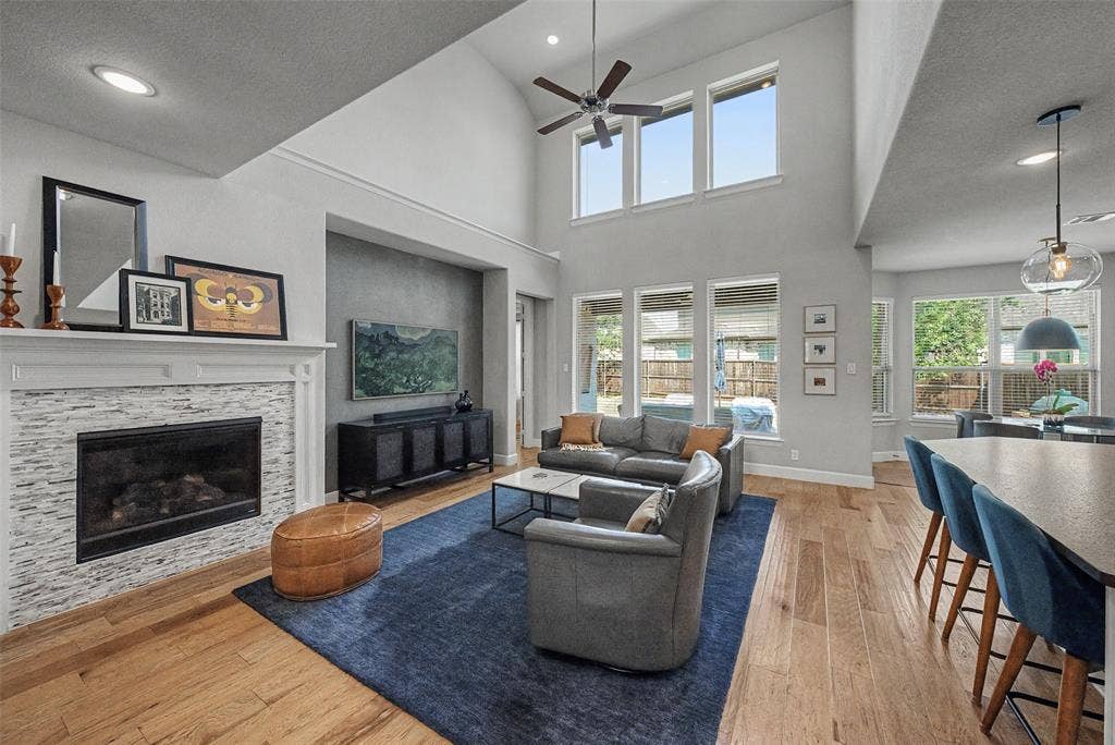 8229 Plumbago Way, Dallas, TX 75252 8229 Plumbago Way, Dallas, TX 75252