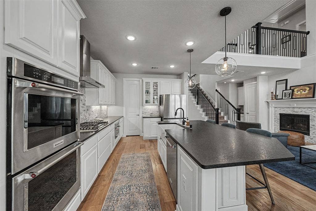 8229 Plumbago Way, Dallas, TX 75252 8229 Plumbago Way, Dallas, TX 75252
