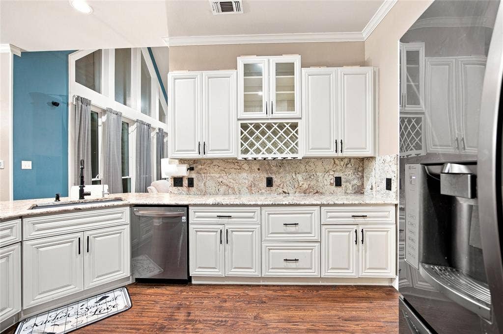 4518 Pecan Creek Drive, Midlothian, TX 76065
