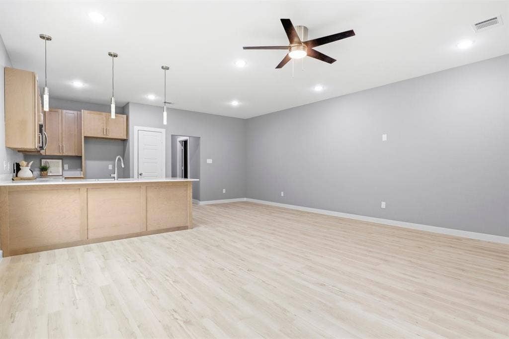3169 Stag Road, Dallas, TX 75241 3169 Stag Road, Dallas, TX 75241