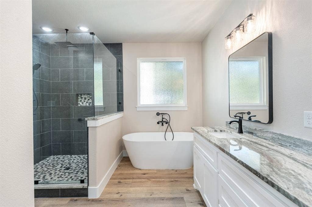 128 Autumn Wood Trail, Gun Barrel City, TX 75156 128 Autumn Wood Trail, Gun Barrel City, TX 75156