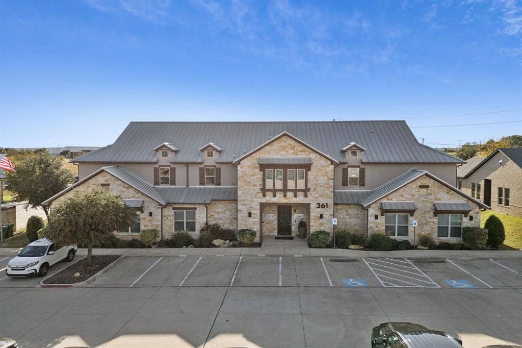 361 W Byron Nelson Boulevard, #100, Roanoke, TX 76262 361 W Byron Nelson Boulevard, #100, Roanoke, TX 76262
