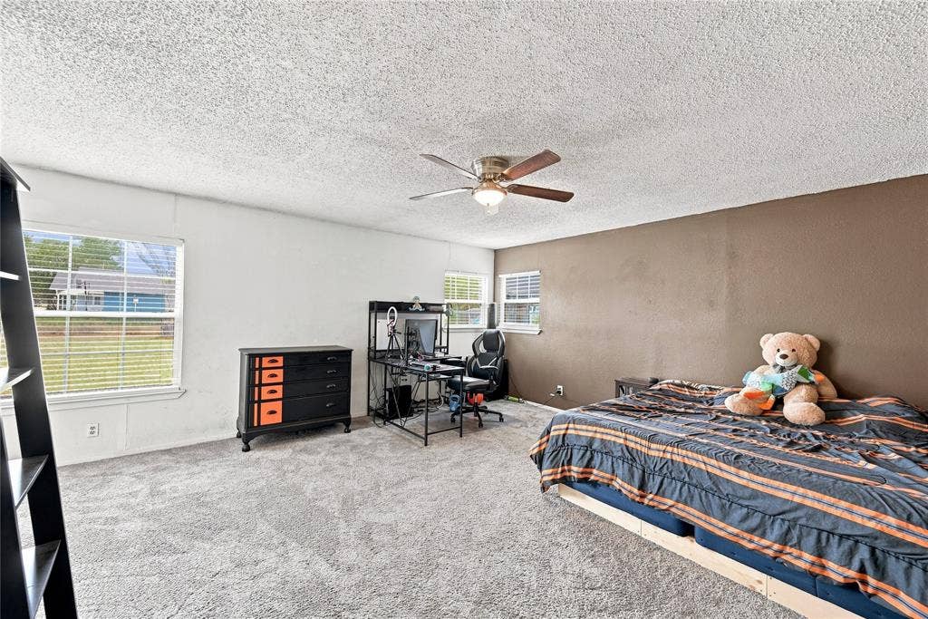 411 W 3rd Street, Maypearl, TX 76064 411 W 3rd Street, Maypearl, TX 76064
