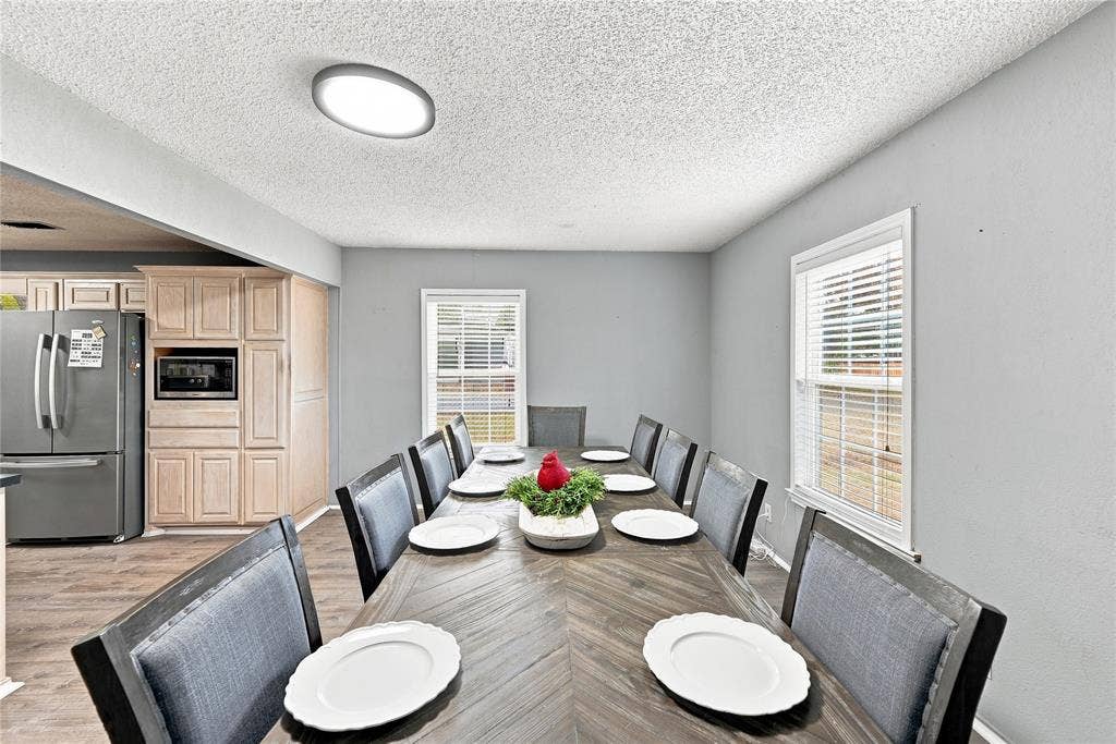 411 W 3rd Street, Maypearl, TX 76064 411 W 3rd Street, Maypearl, TX 76064