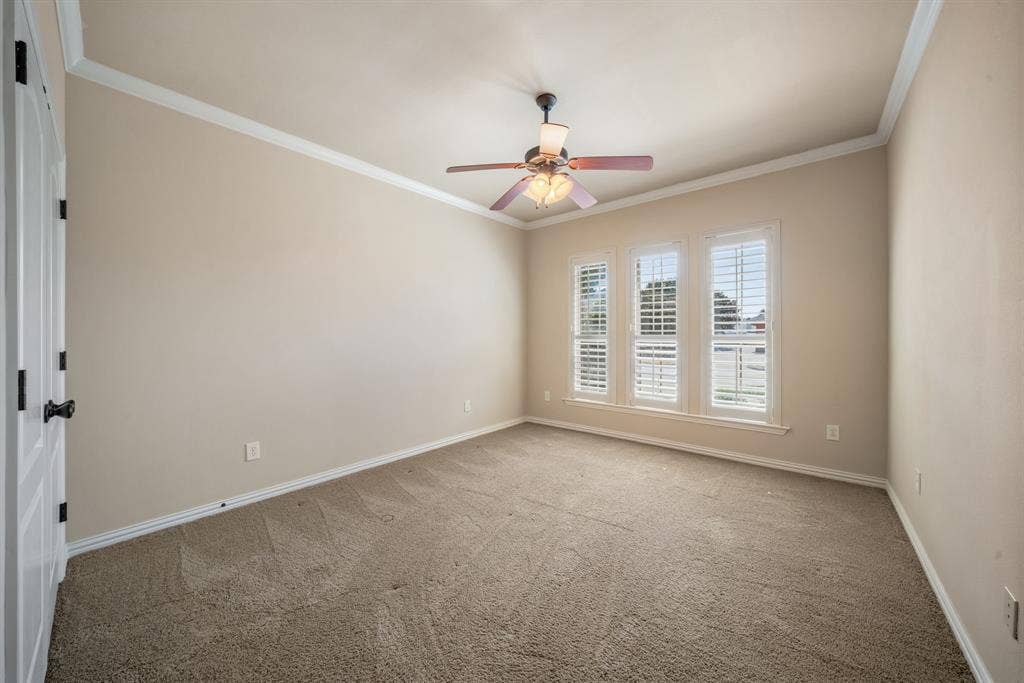 811 Amherst Drive, Waxahachie, TX 75165 811 Amherst Drive, Waxahachie, TX 75165