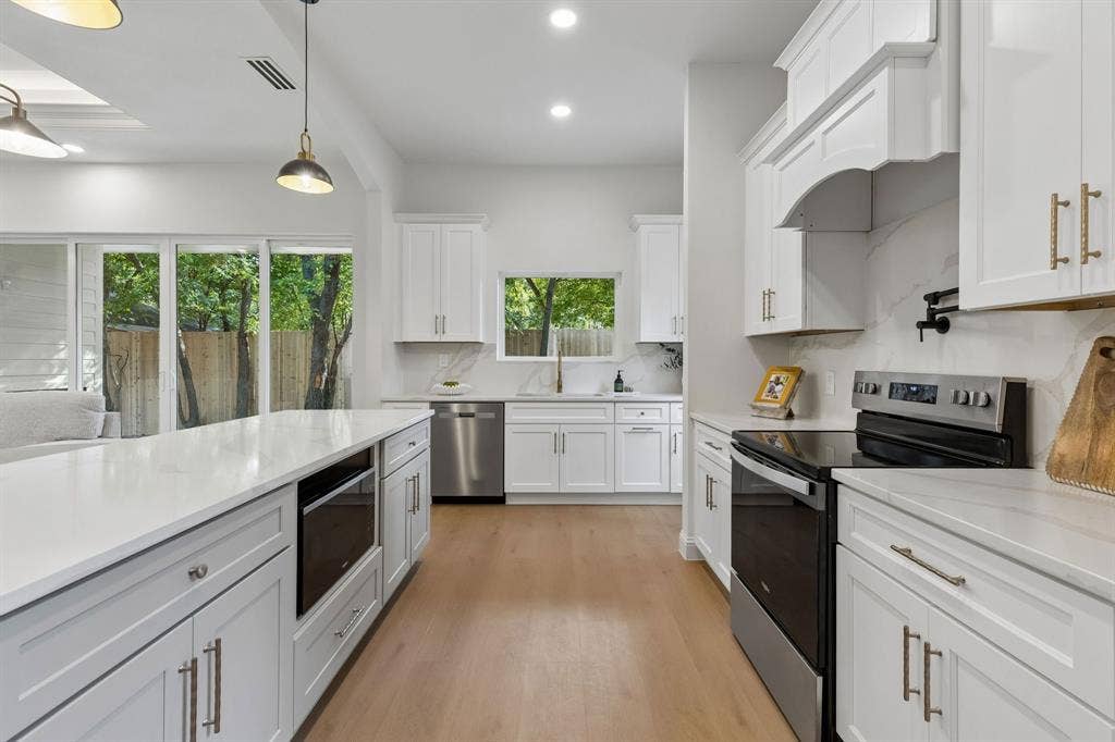 202 Rosa Street, Waxahachie, TX 75165 202 Rosa Street, Waxahachie, TX 75165