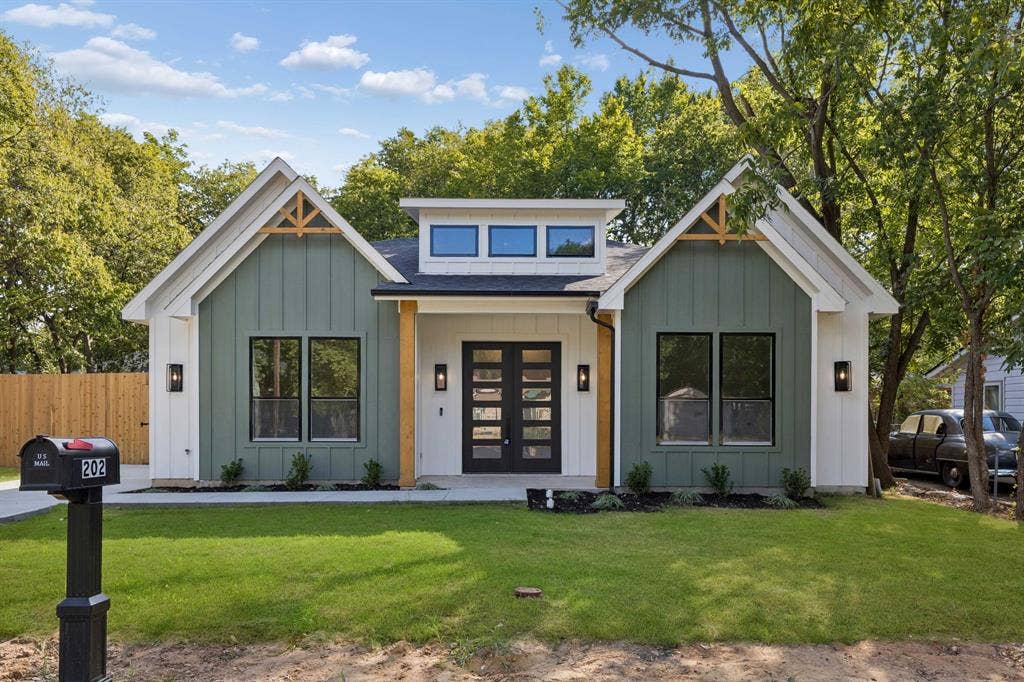 202 Rosa Street, Waxahachie, TX 75165 202 Rosa Street, Waxahachie, TX 75165