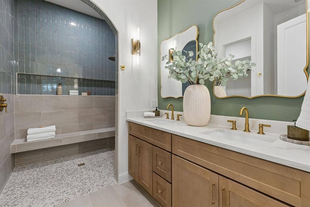 202 Rosa Street, Waxahachie, TX 75165 202 Rosa Street, Waxahachie, TX 75165