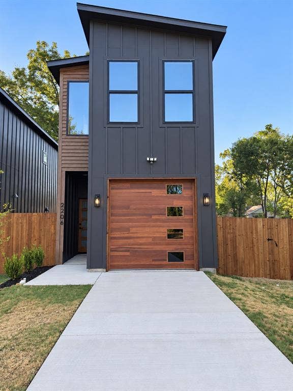 Property photo for 2206 Dyson Street, Dallas, TX