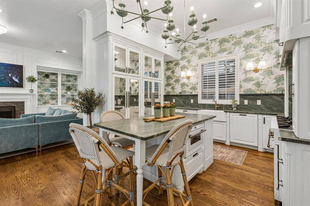 1401 Eastwick Lane, Plano, TX 75093