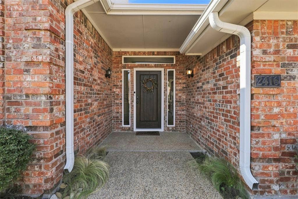 2416 Redfield Drive, Plano, TX 75025