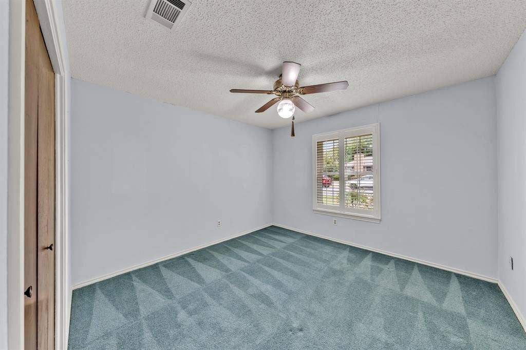 1606 Clear Point Drive, Garland, TX 75041 1606 Clear Point Drive, Garland, TX 75041