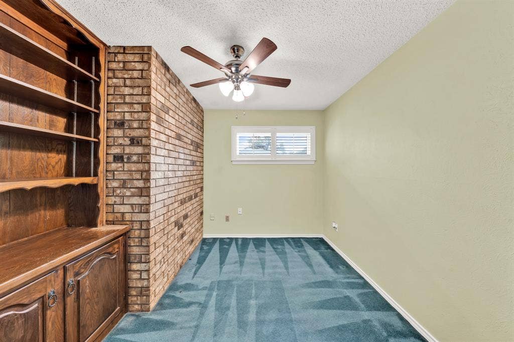 1606 Clear Point Drive, Garland, TX 75041 Office or 4th bedroom
