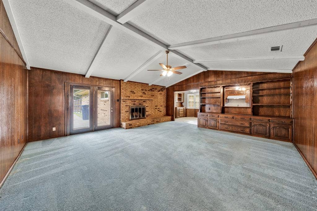 1606 Clear Point Drive, Garland, TX 75041 1606 Clear Point Drive, Garland, TX 75041