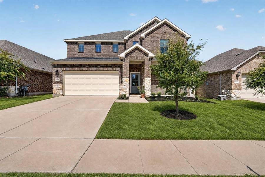 Property photo for 617 Fletcher Drive, Fate, TX