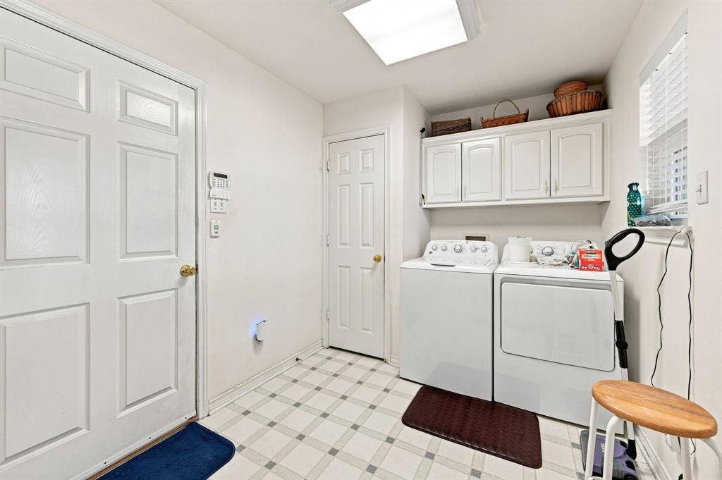706 Georgetown Road, Ovilla, TX 75154
