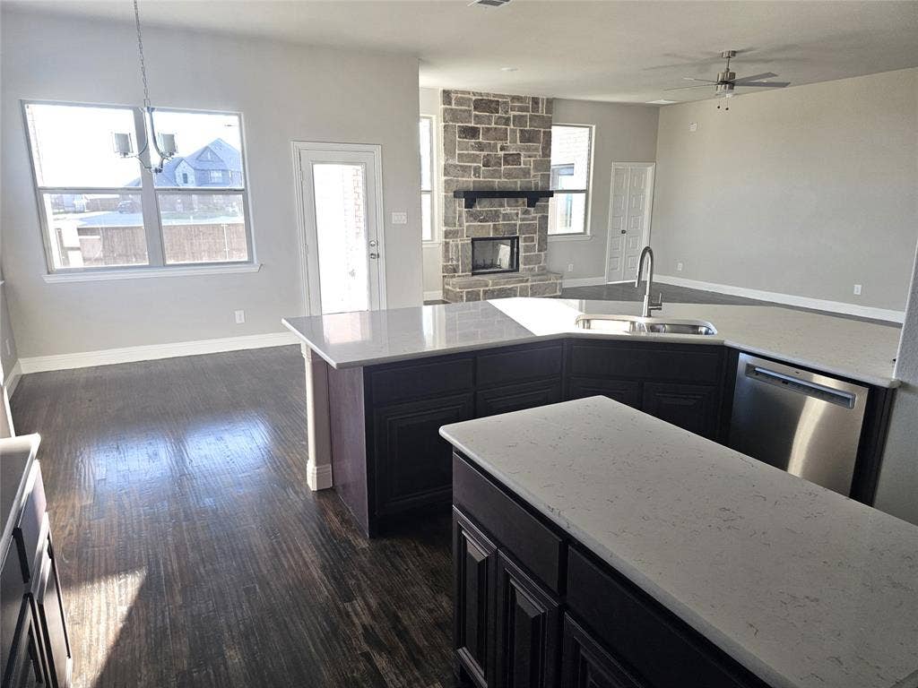 11925 Serval Street, Godley, TX 76044 11925 Serval Street, Godley, TX 76044