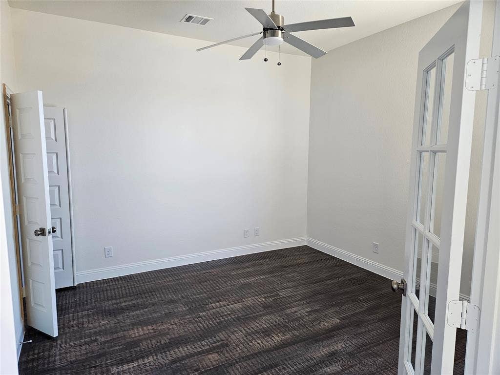 11925 Serval Street, Godley, TX 76044 11925 Serval Street, Godley, TX 76044