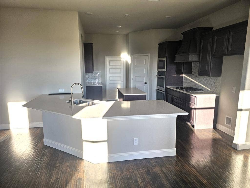 11925 Serval Street, Godley, TX 76044 11925 Serval Street, Godley, TX 76044